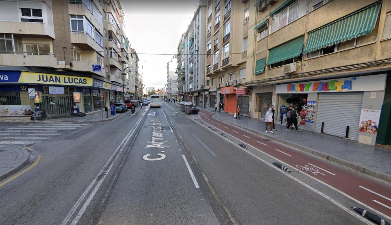 Holidays2Malaga 2 Bedroom Armengual De La Mota Close Shopping Center ภายนอก รูปภาพ